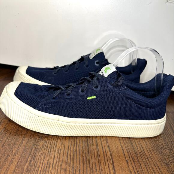 Cariuma Other - Cariuma Navy Blue Canvas Low Top Casual Sneakers Men's 9.5 Women's 11 Unisex